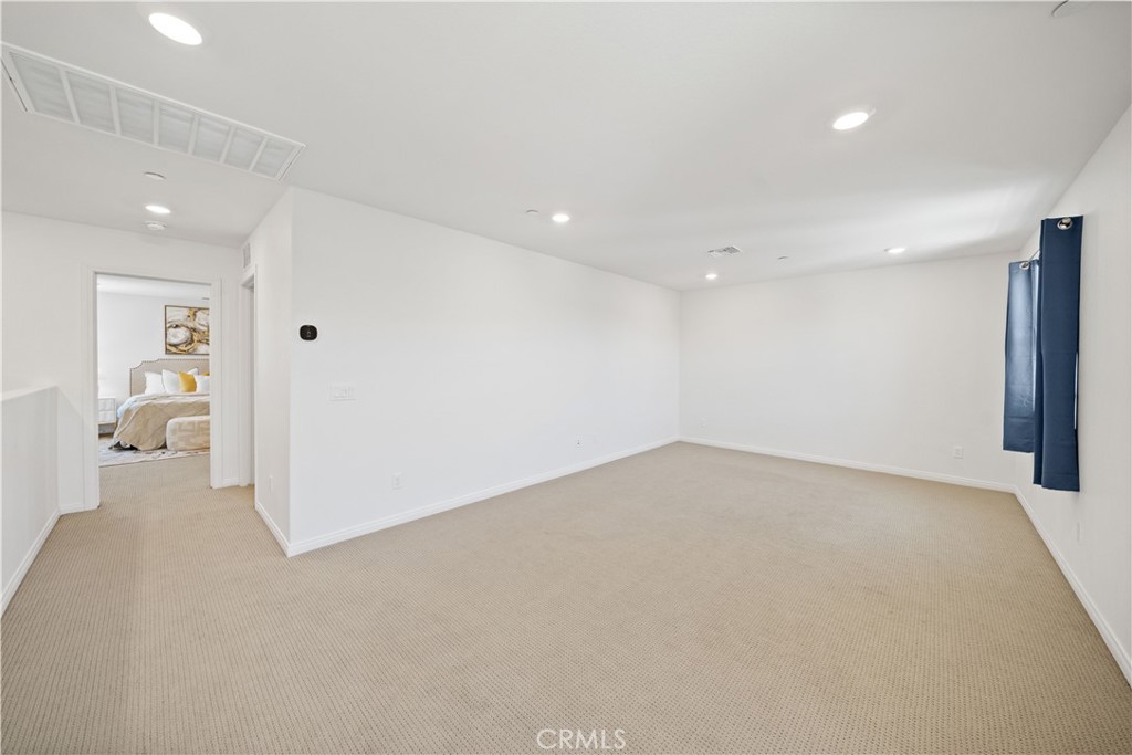 4125 E La Jolla Street