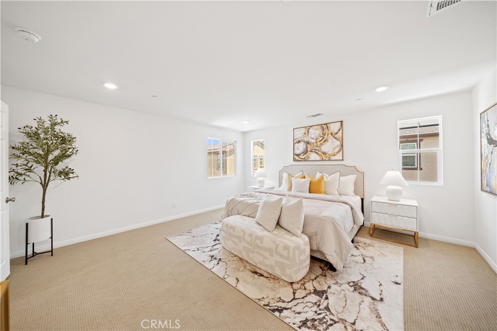 4125 E La Jolla Street