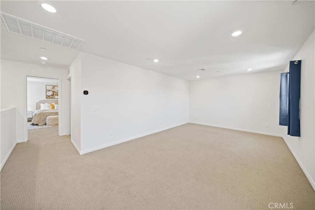 4125 E La Jolla Street