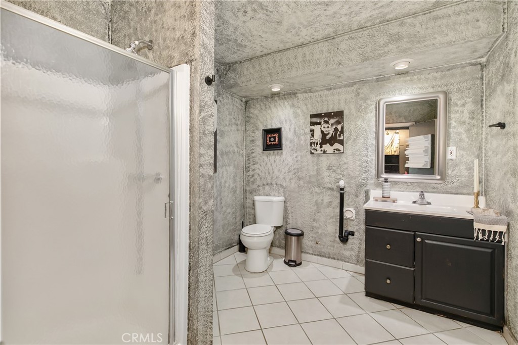 818 W Bonnie Brae Court