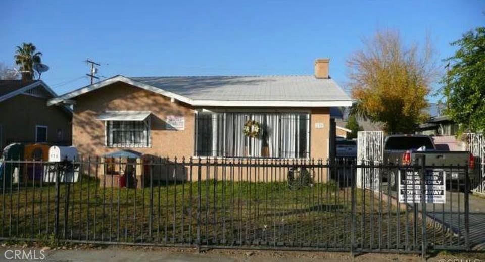 176 E 9th