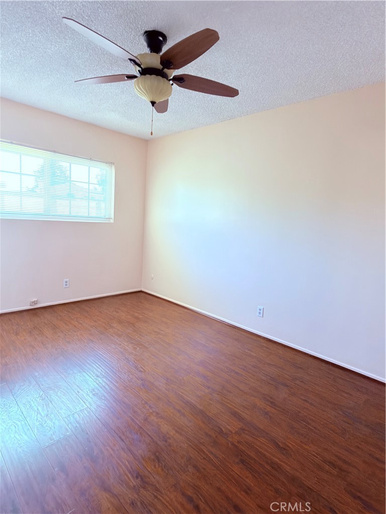 11724 Hemlock