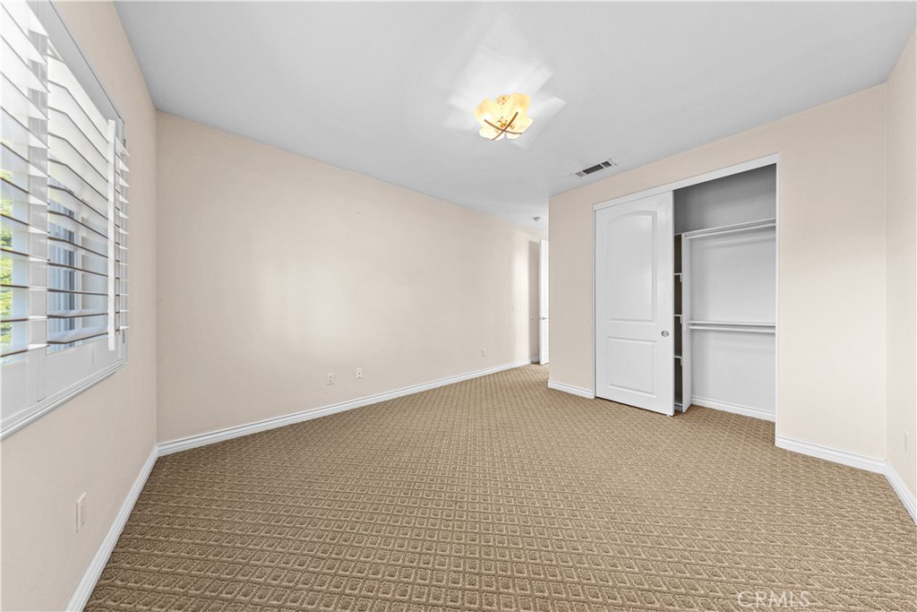 5215 Buffington
