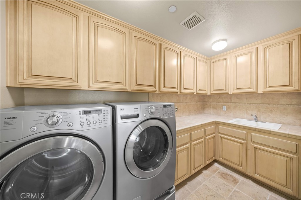 829 Kingsford