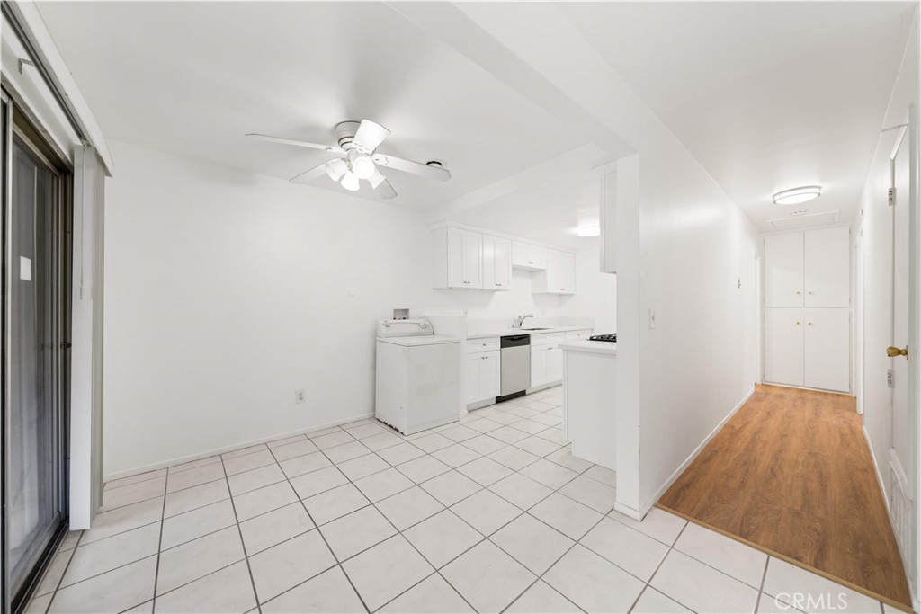9166 Cerritos Avenue 48