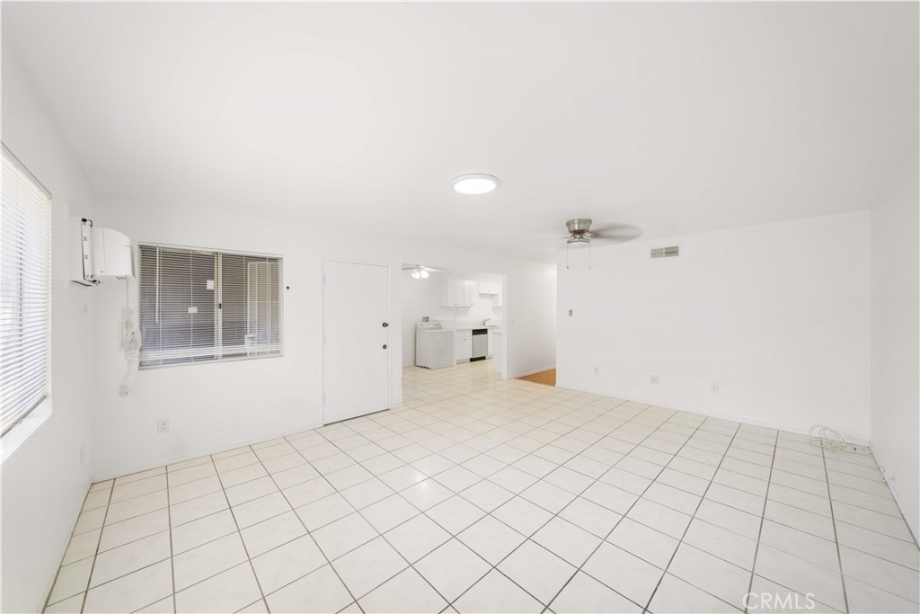 9166 Cerritos Avenue 48