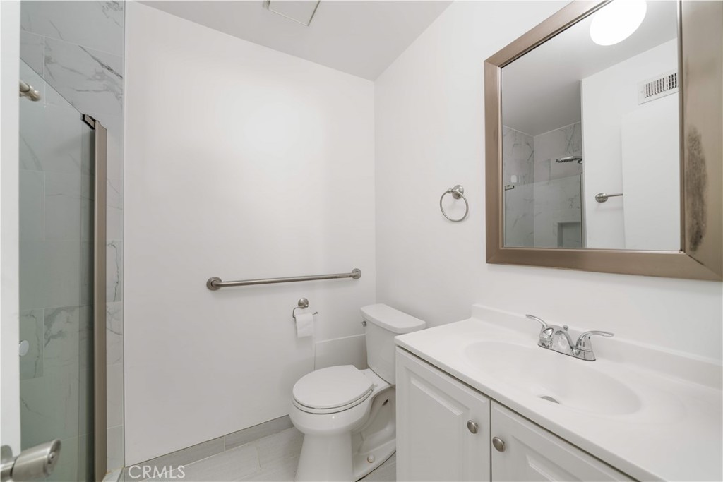 9166 Cerritos Avenue 48
