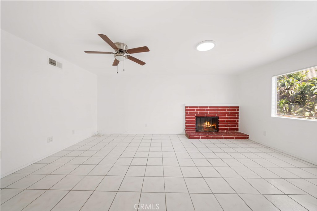 9166 Cerritos Avenue 48
