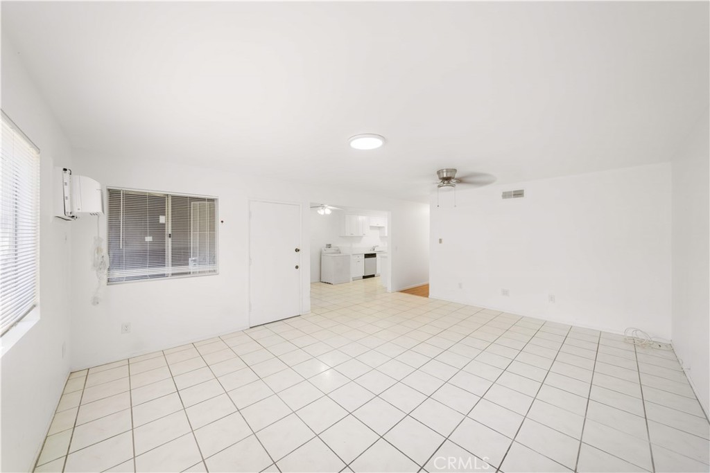 9166 Cerritos Avenue 48