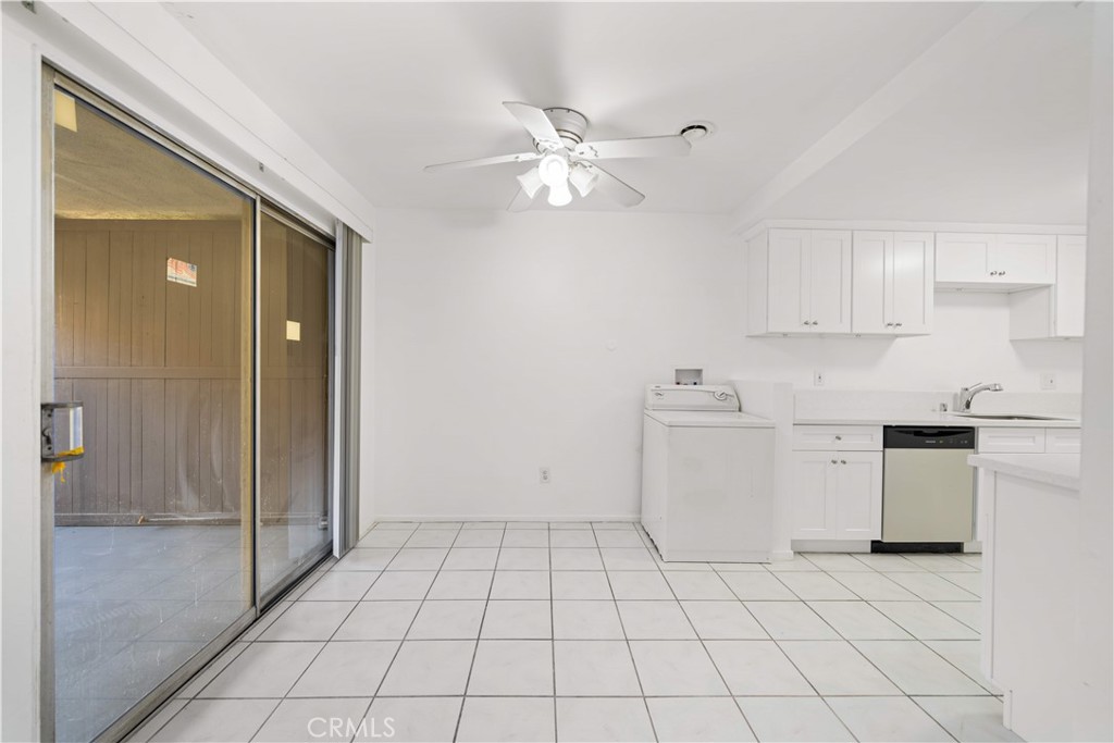 9166 Cerritos Avenue 48