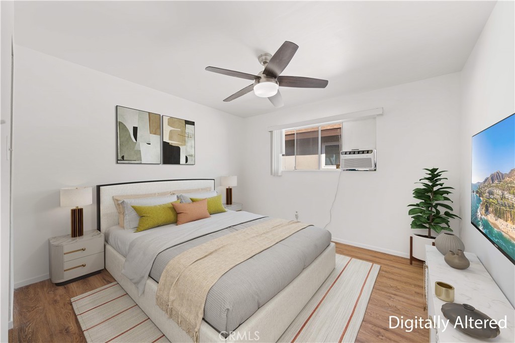9166 Cerritos Avenue 48