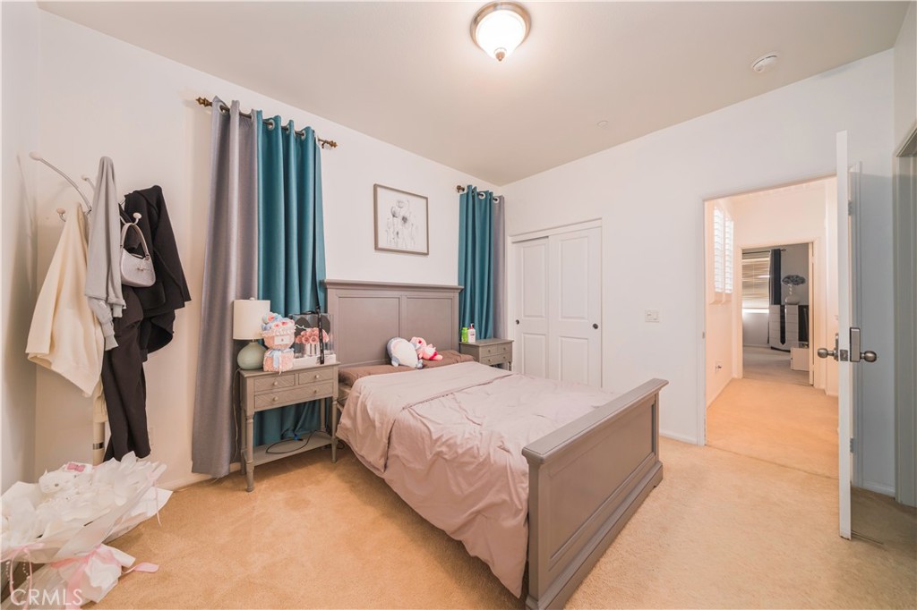 908 N Bouquet Court F
