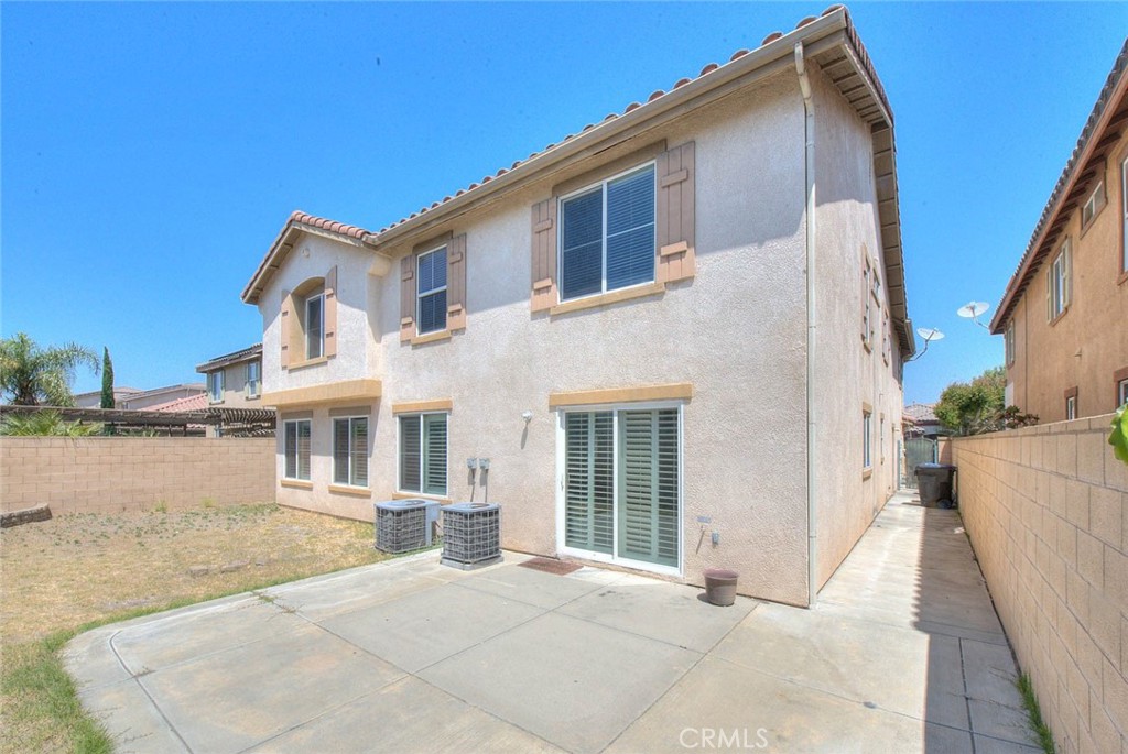 16865 Cascades Place