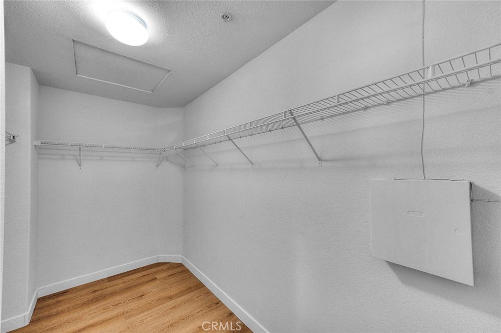 16865 Cascades Place