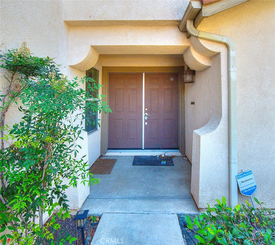 16865 Cascades Place