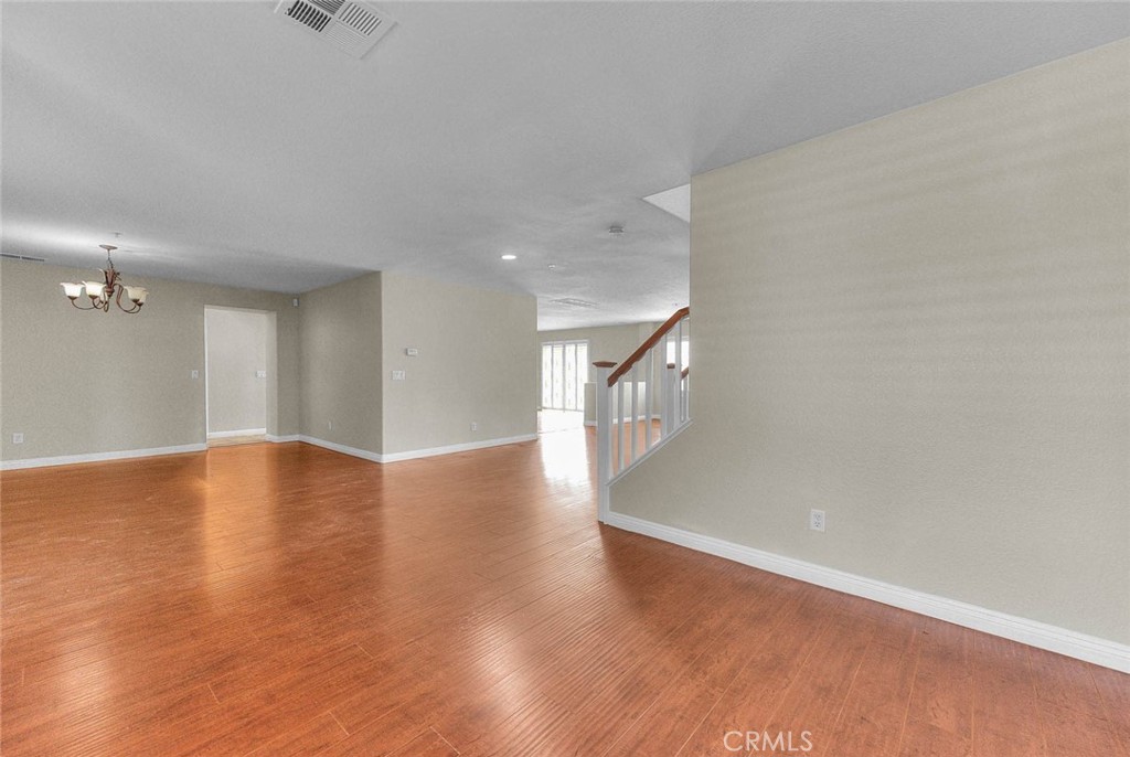 16865 Cascades Place