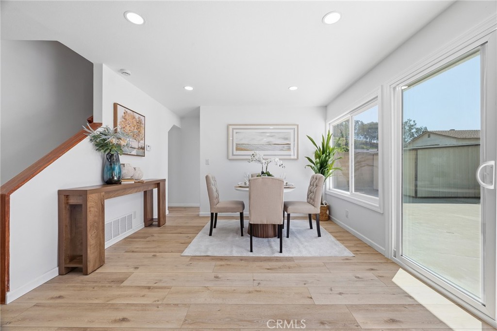 1736 Kimberly