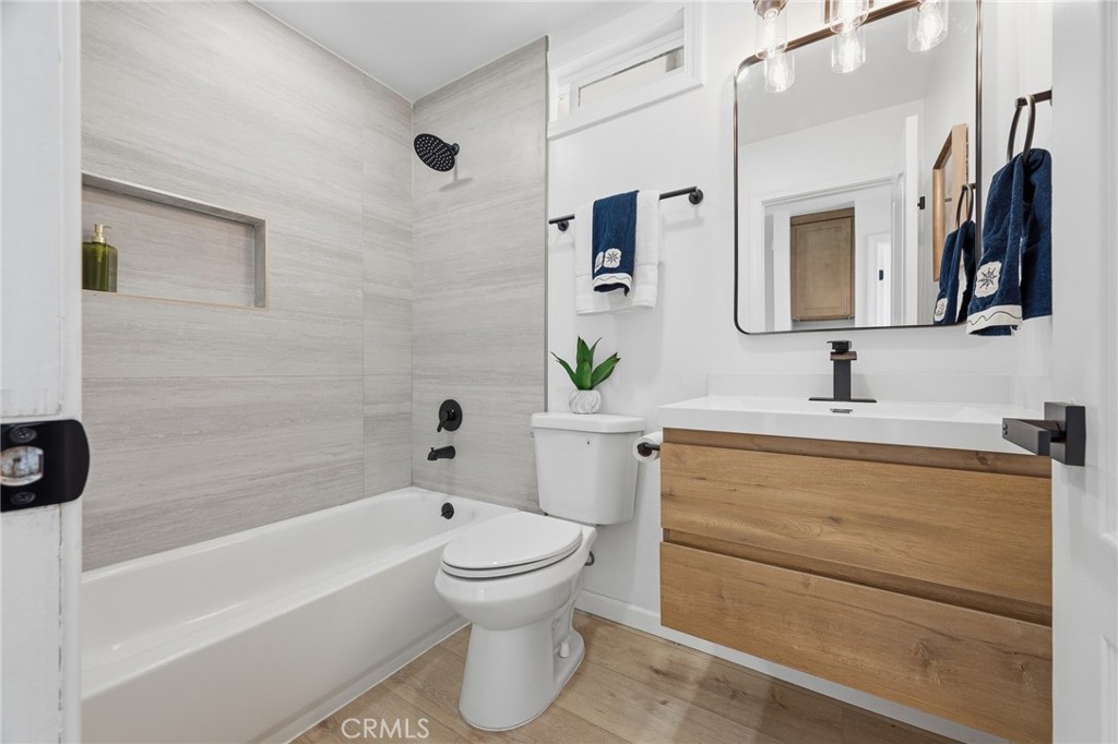 1736 Kimberly