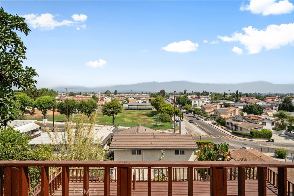 1021 Mooney
