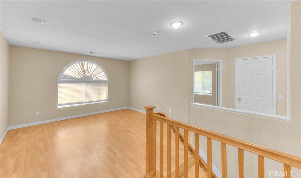 5793 Oakdale Lane