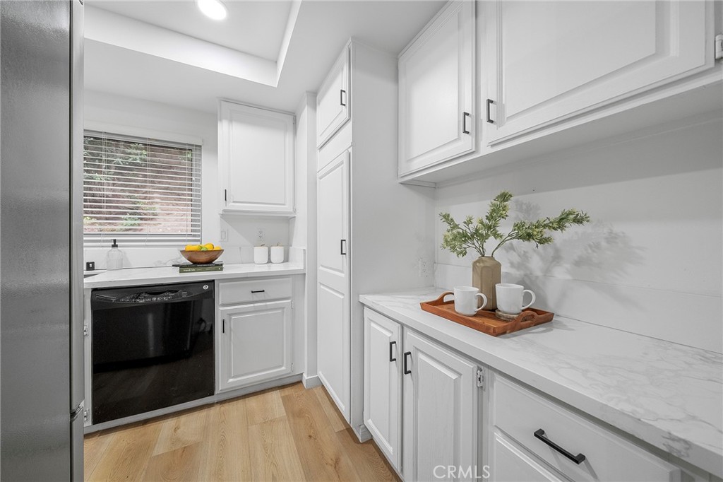 1628 Fox Glen Drive