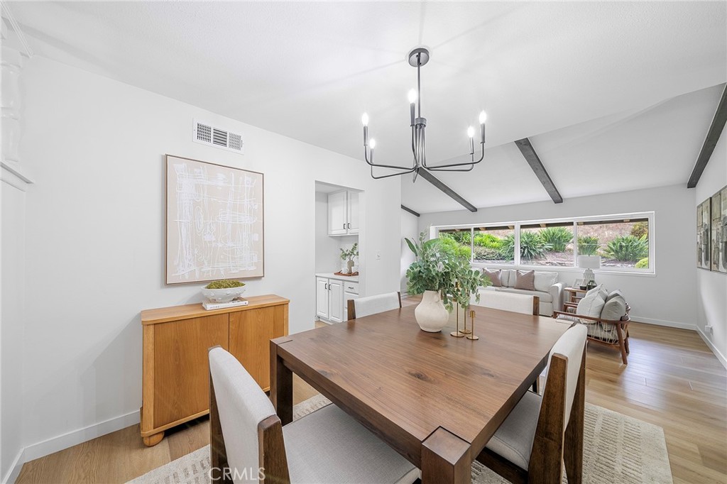 1628 Fox Glen Drive