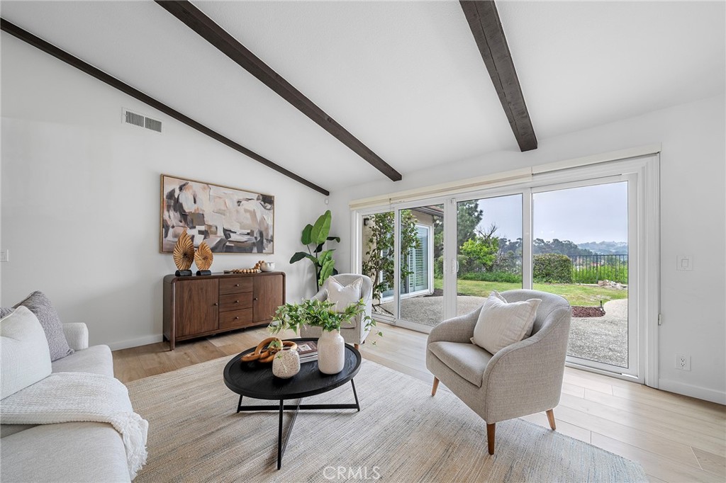 1628 Fox Glen Drive