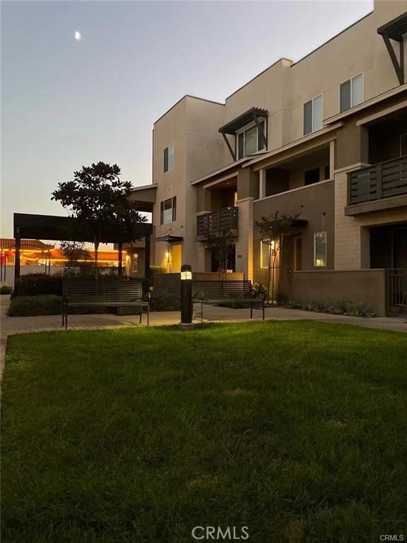 2821 Lily Lane