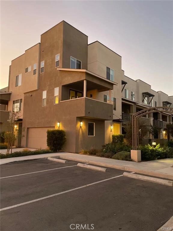 2821 Lily Lane