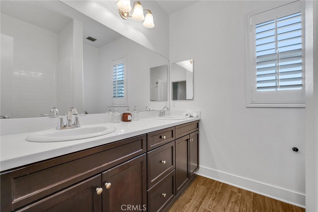 5219 Azul Drive