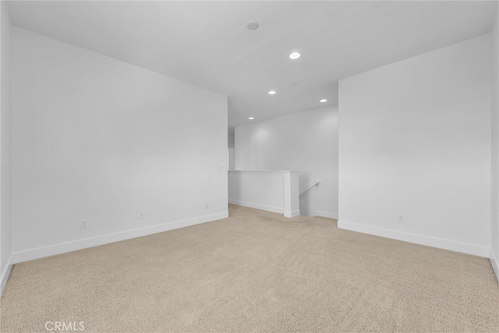 5219 Azul Drive