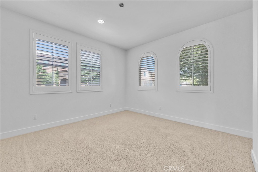 5219 Azul Drive