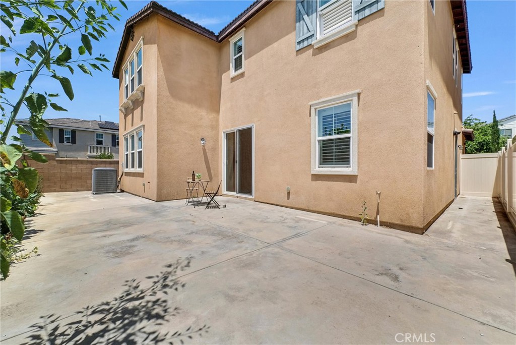 5219 Azul Drive