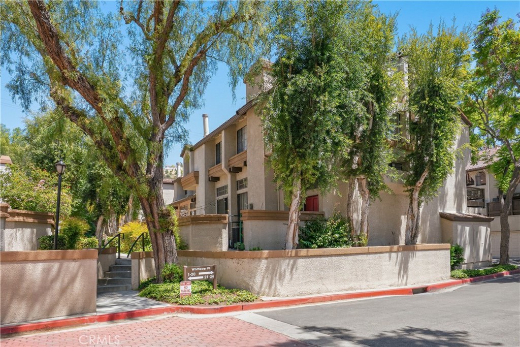 19 Wildflower Place