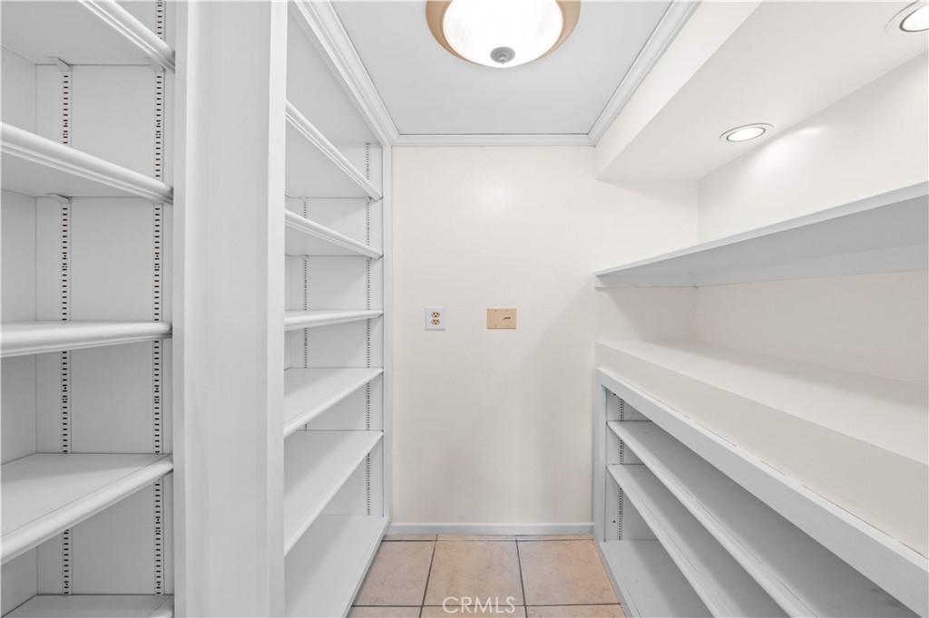 1720 Mission Street 18