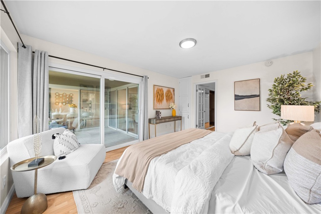 1720 Mission Street 18