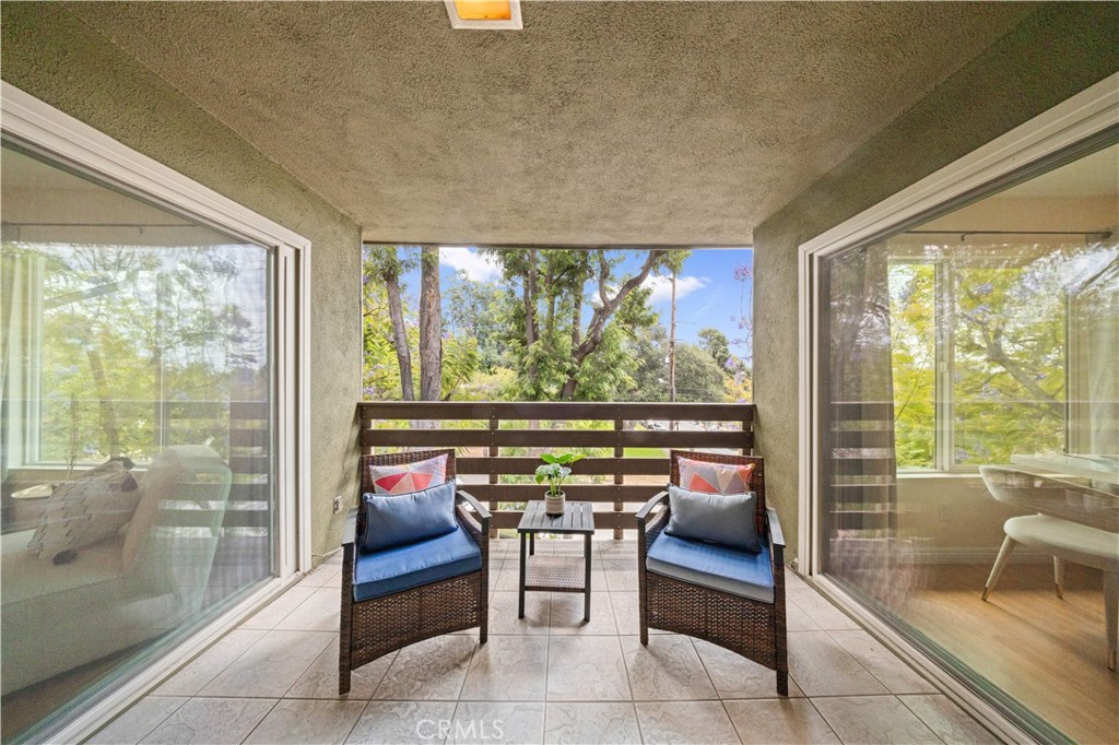 1720 Mission Street 18