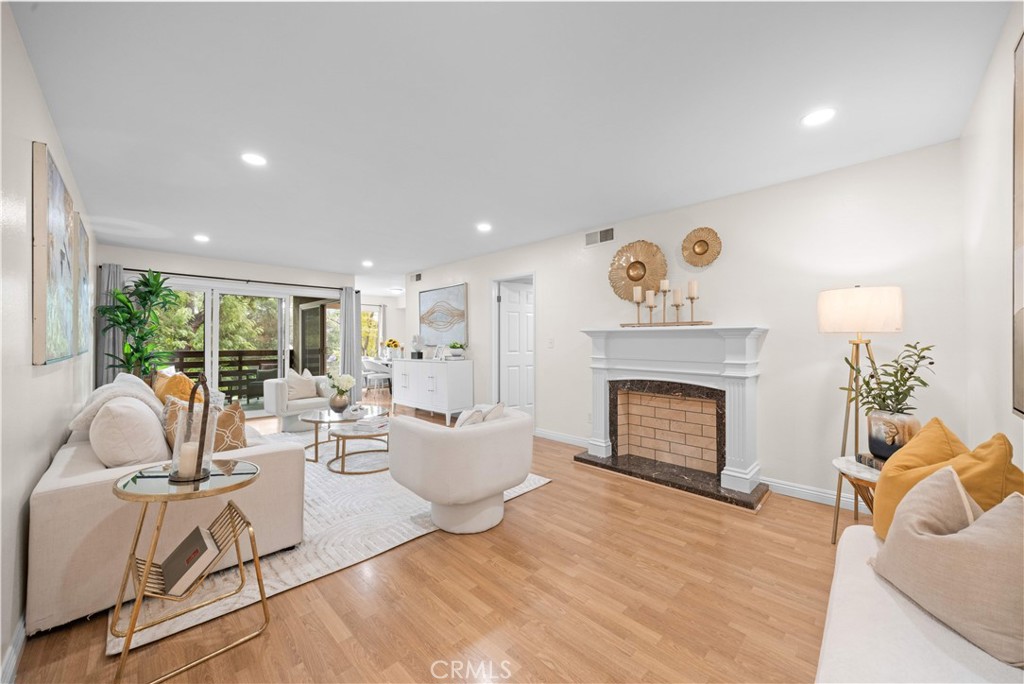 1720 Mission Street 18