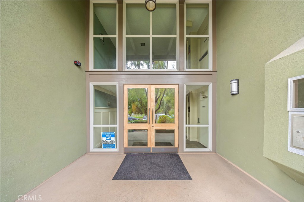 1720 Mission Street 18