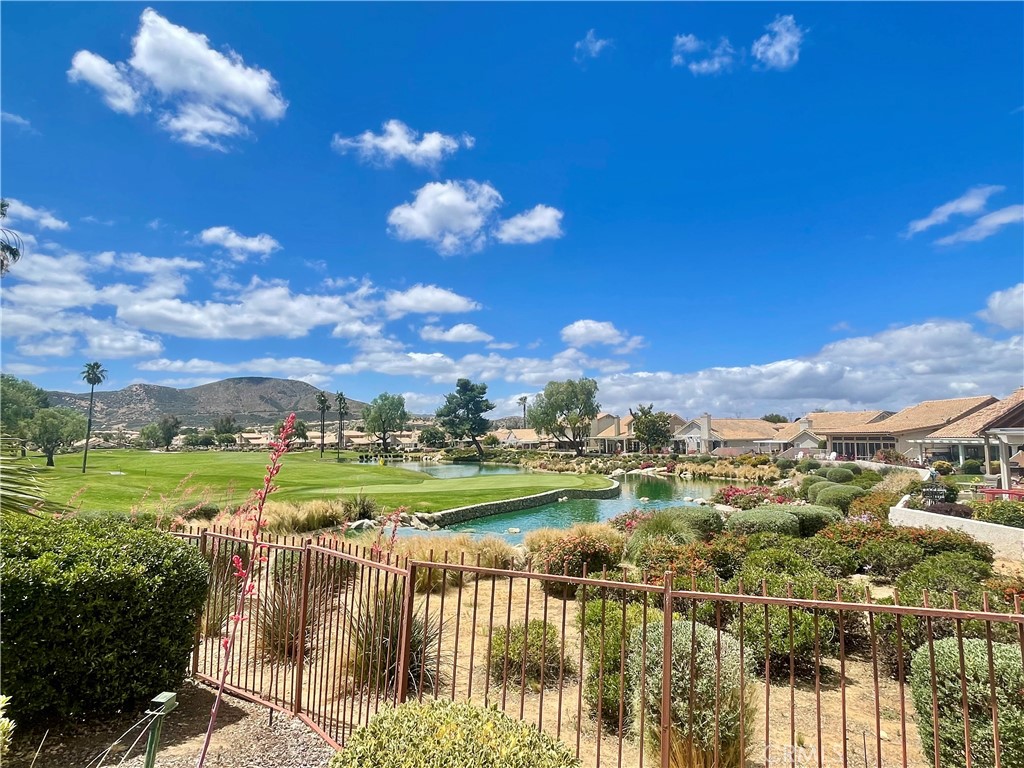 5913 Oakmont