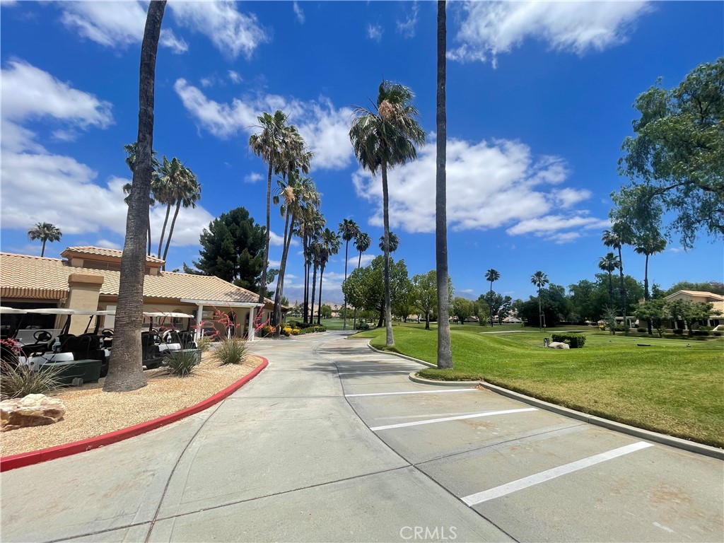 5913 Oakmont