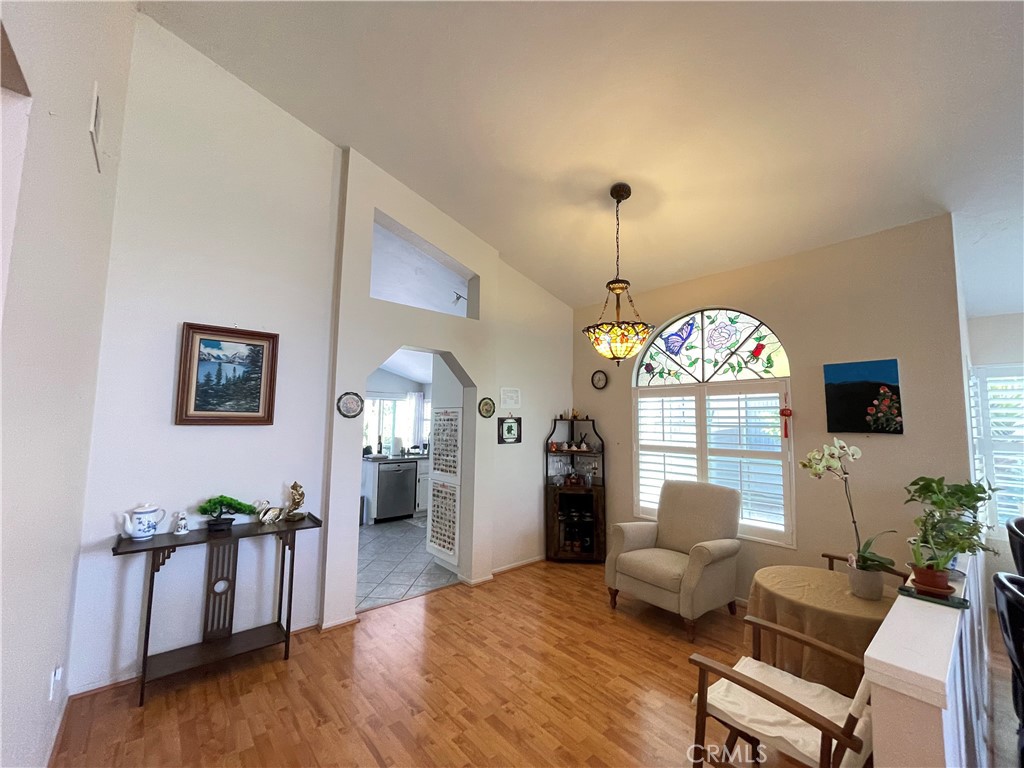 5913 Oakmont