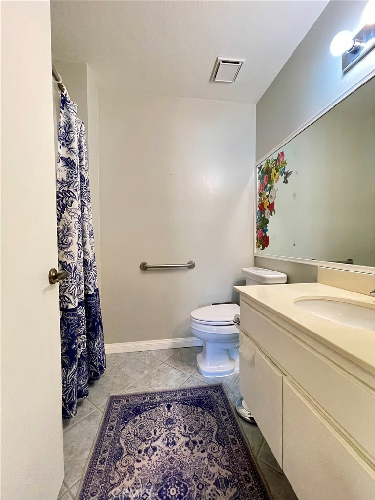 5913 Oakmont