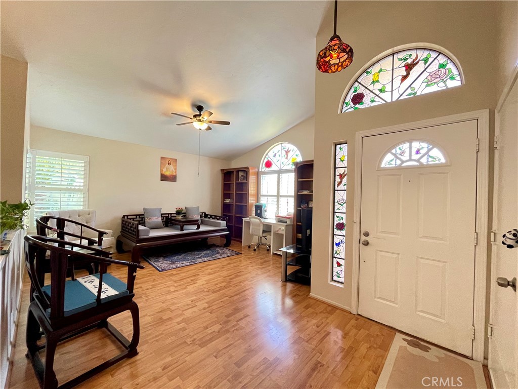 5913 Oakmont