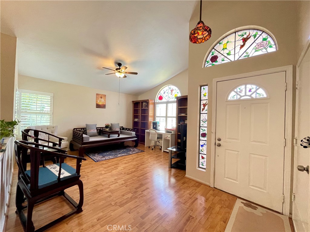 5913 Oakmont