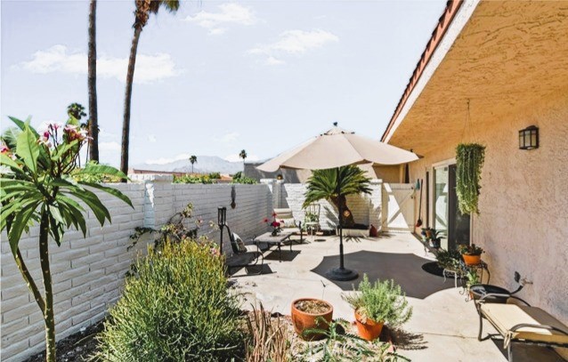 80167 Palm Circle Drive