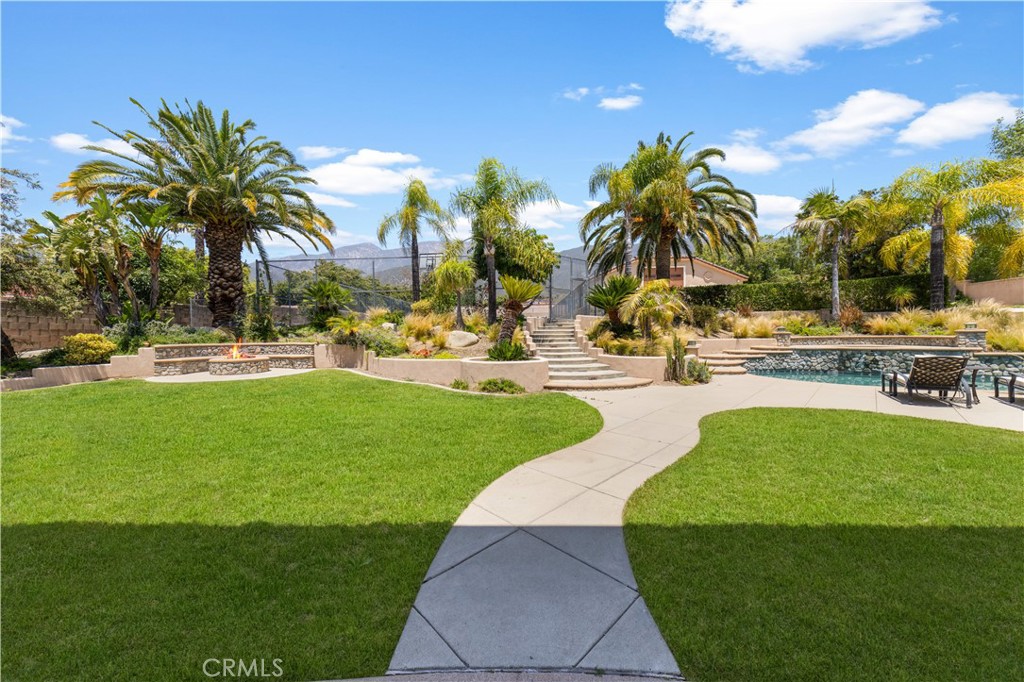 8632 Cherry Lane