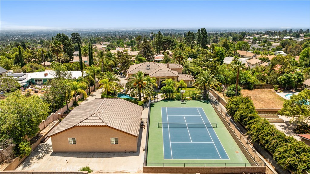 8632 Cherry Lane