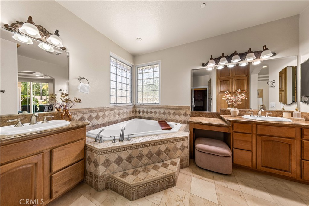 8632 Cherry Lane