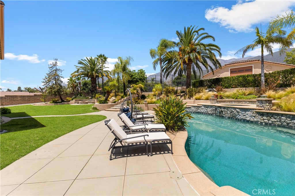 8632 Cherry Lane